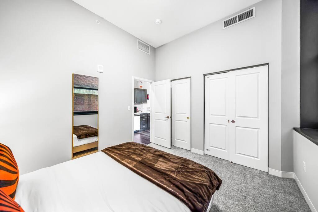 Apartamento Heart Of Dt With Corner View And With Free Pool & Steam 307 Cleveland Exterior foto