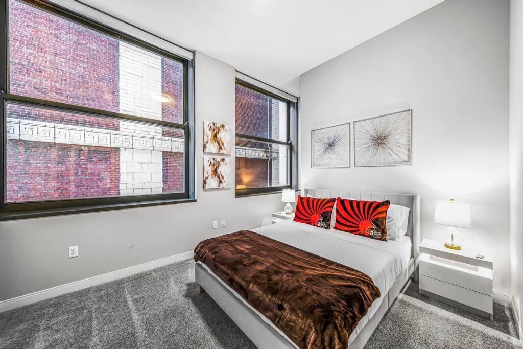 Apartamento Heart Of Dt With Corner View And With Free Pool & Steam 307 Cleveland Exterior foto